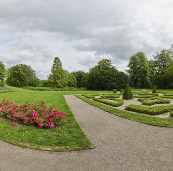 Netherlands: Old Dutch garden, The Hague