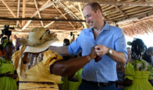 kate_and_william_shaking_their_waists_like_nobodys_business_as_they_let_loose_in_belize.png